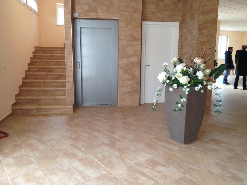 Hotel Residence Thalassa Реджо-ди-Калабрия Экстерьер фото