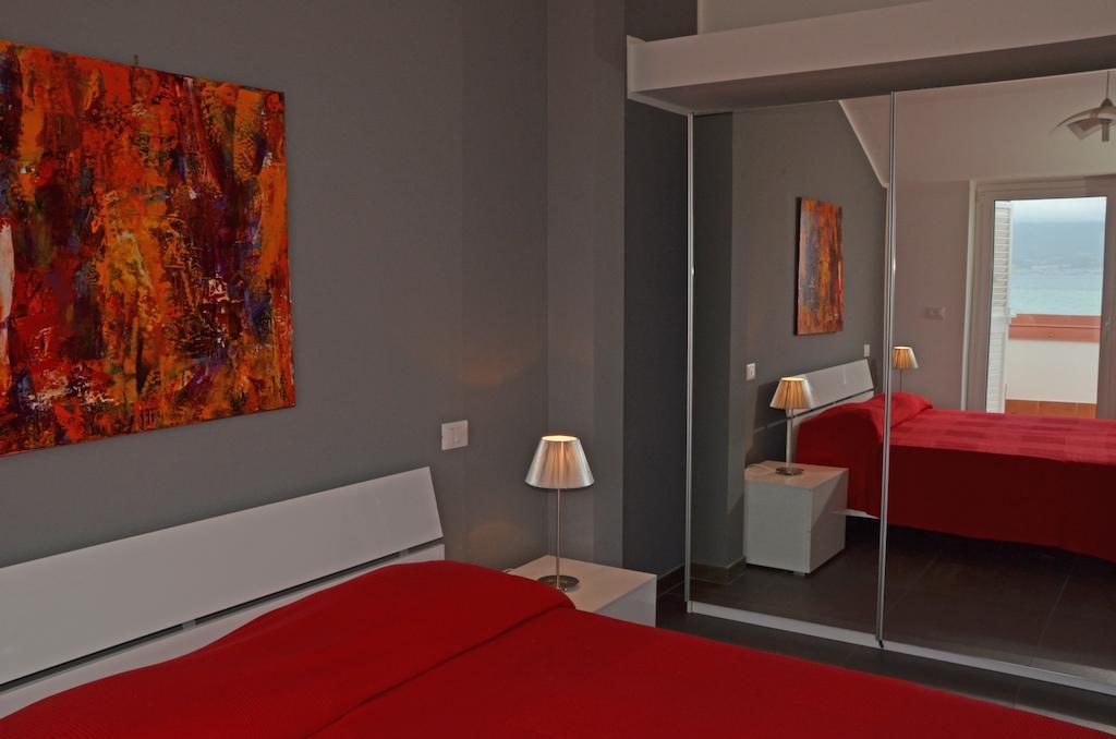 Hotel Residence Thalassa Реджо-ди-Калабрия Экстерьер фото